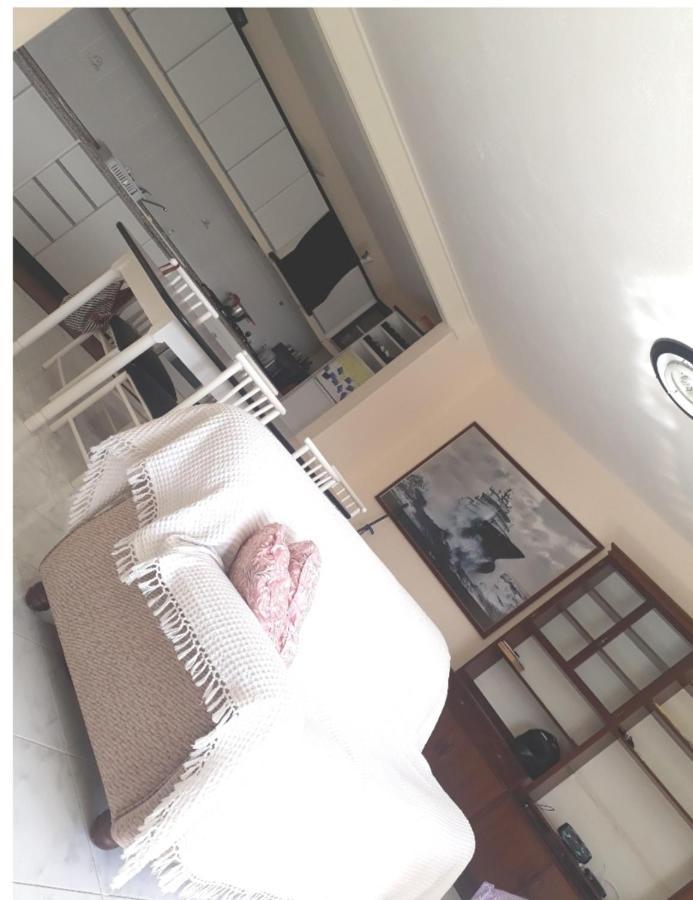 Private Room In Wonderful Sea View Apartment 圣保罗湾城 外观 照片